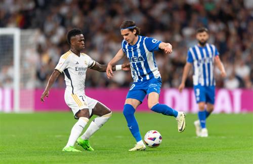 Mastering Casino Hold'em: Rules and Strategies